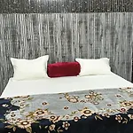 Samriddh P Guest House